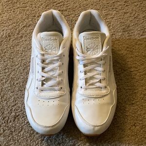 Reebok women’s tennis shoes